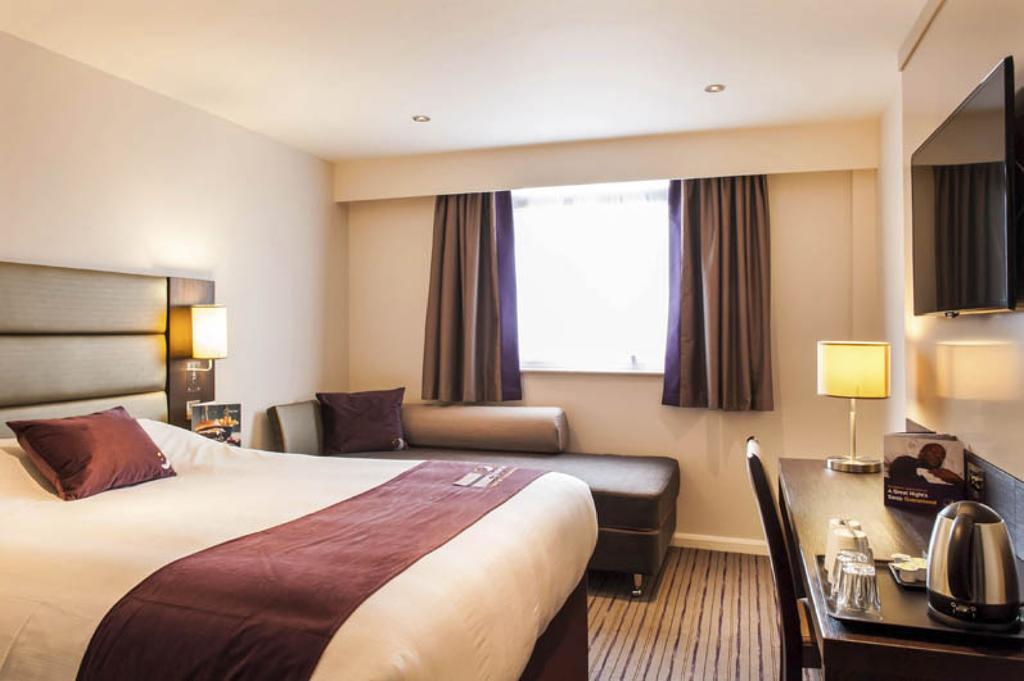 Premier Inn Dundee Centre Extérieur photo