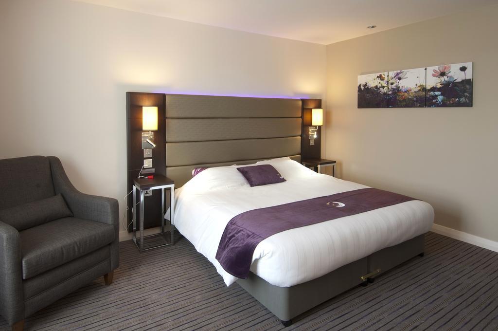 Premier Inn Dundee Centre Extérieur photo